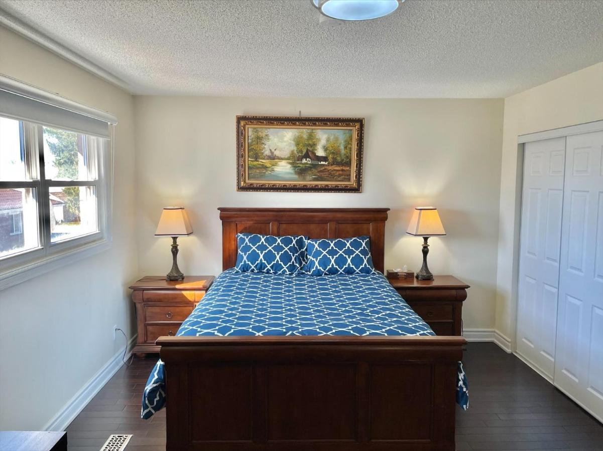 77 Nice And Warm Series Rooms Toronto Exterior photo